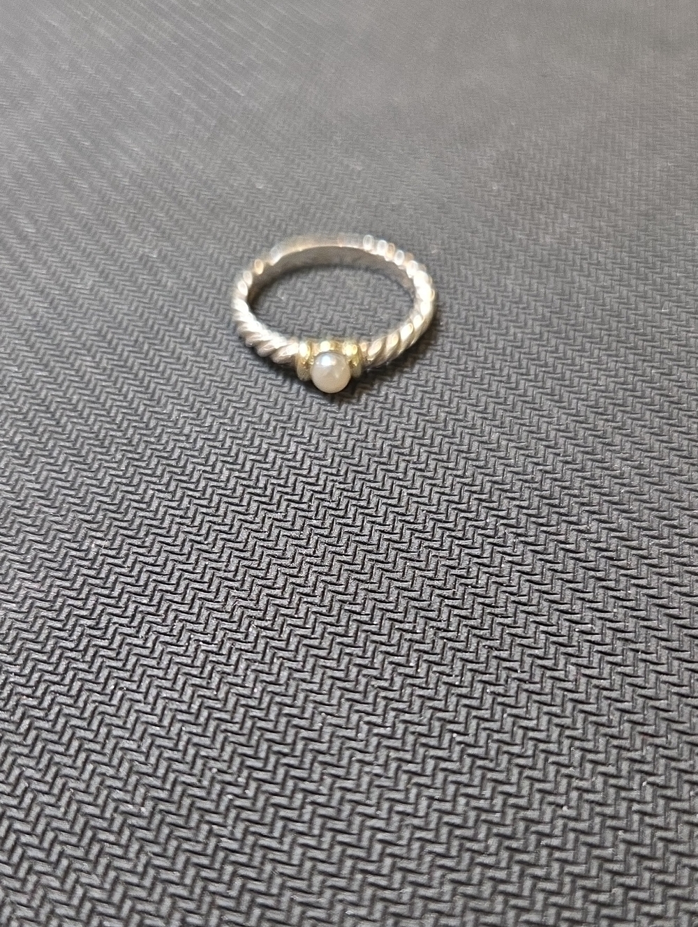 David Yurman Silver Twisted Cable Ring with White Pearl